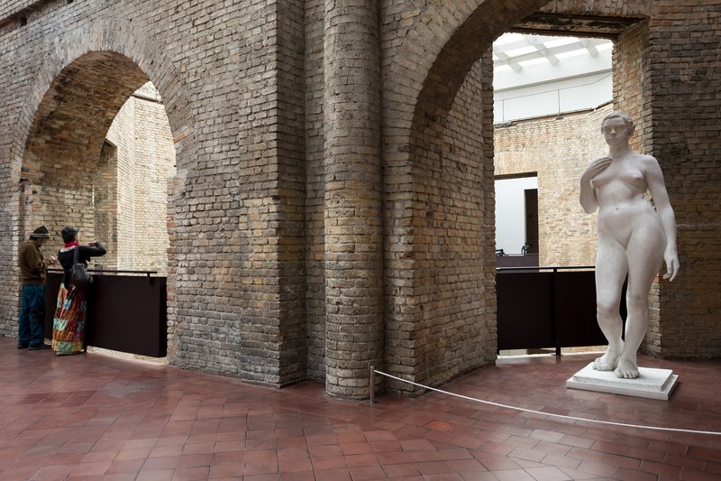 bb292437-20b0-4ad8-aba2-58efeb5051b1